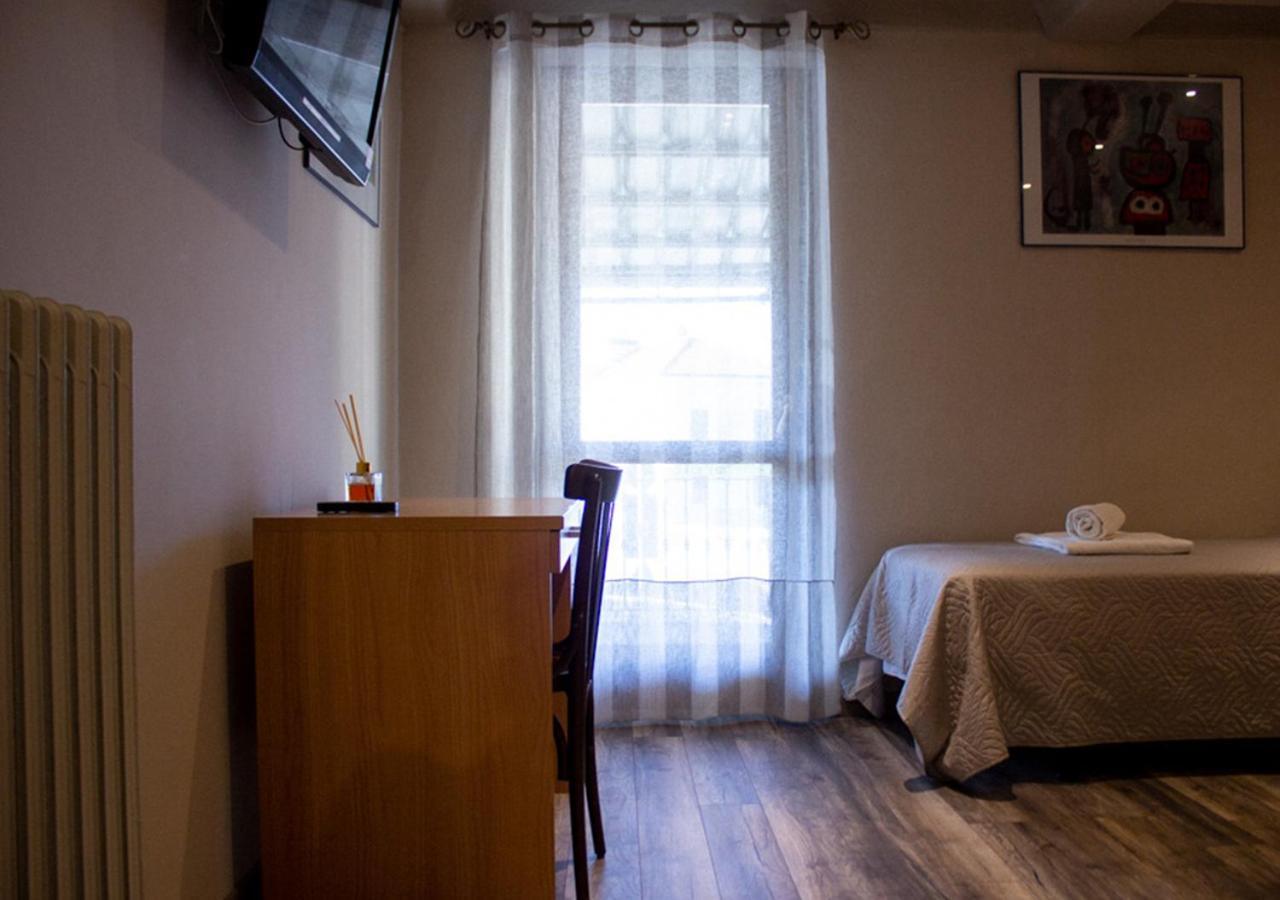 Trattoria Due Citroni Hotel Casalgrasso Ngoại thất bức ảnh